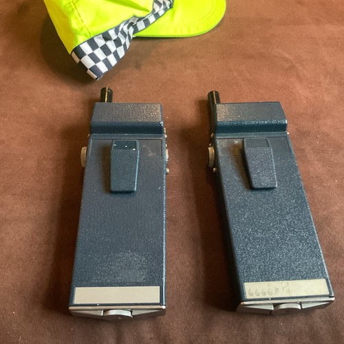 Pair 1970s burndept - 1970s, police